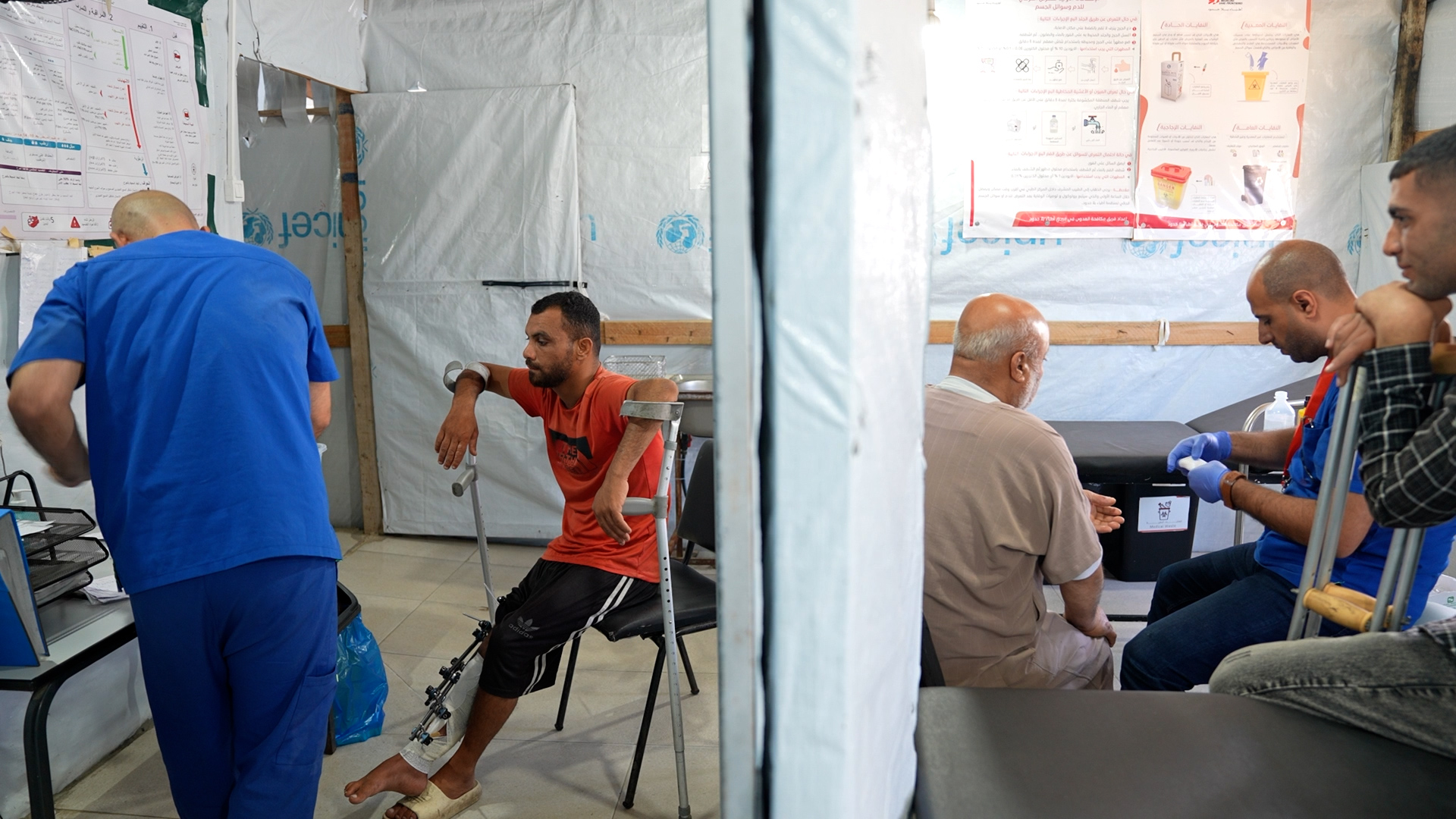 Salle d'attente dans un hôpital à Gaza