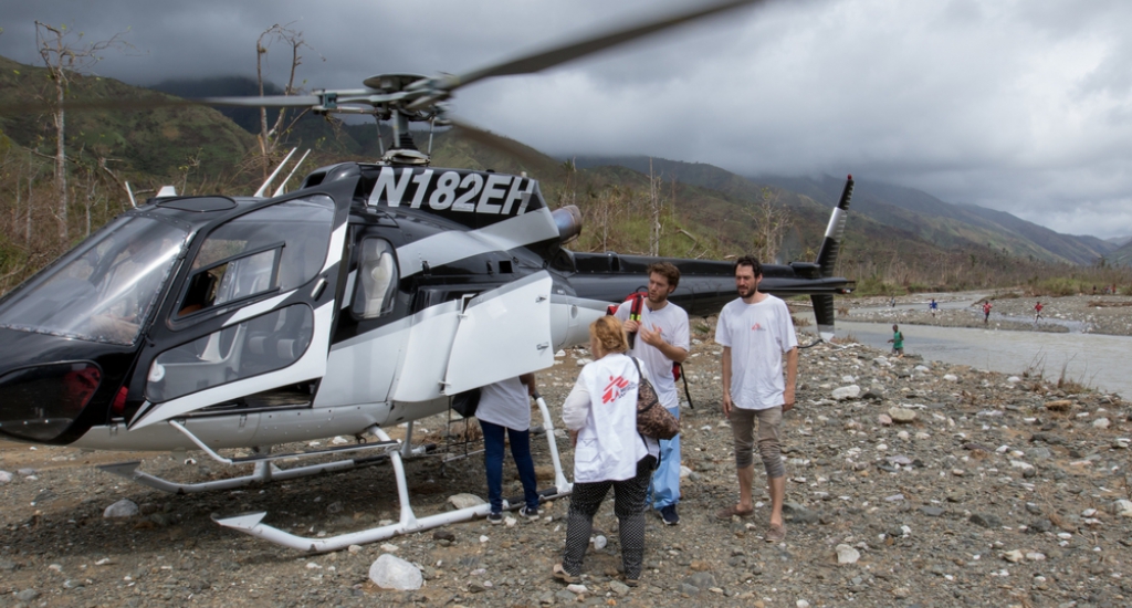 Une équipe mobile de Médecins Sans Frontières dans le village reculé de Marcellin  © Joffrey Monnier/MSF. MSF. Haïti, 2016.