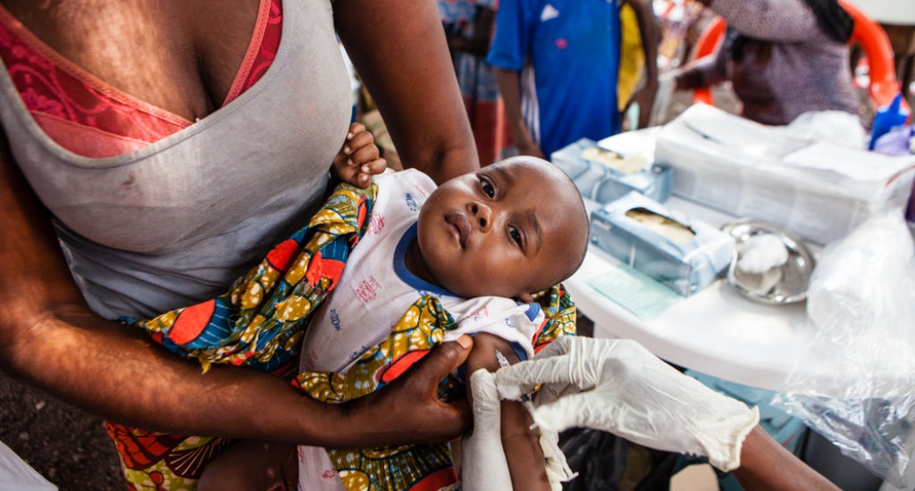 MSF vaccine contre la rougeole à Conakry, Guinée